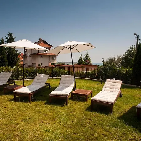 семеен хотелсвети георги Хотел Бургас