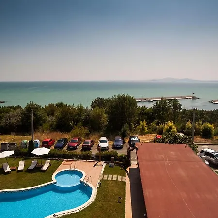 семеен хотелсвети георги Хотел Бургас